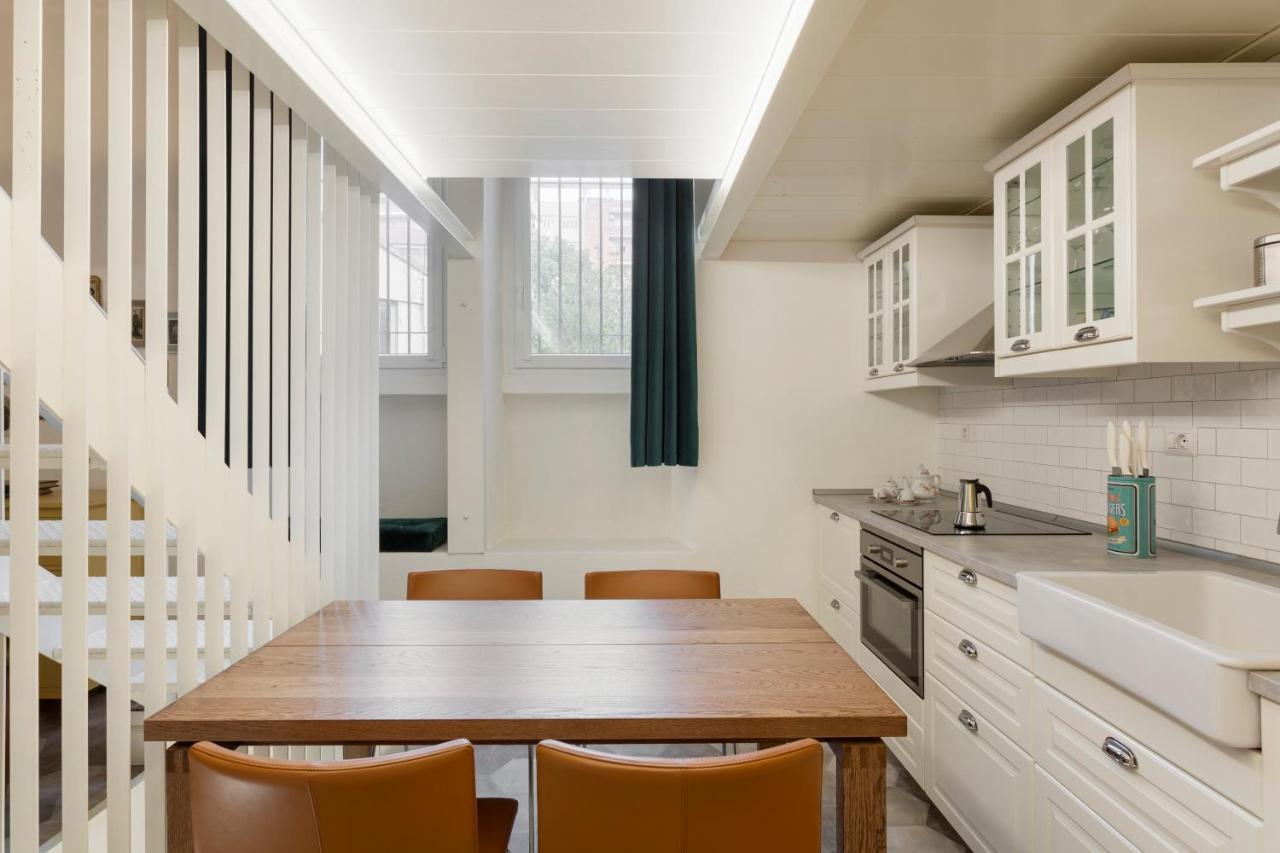 Modern & Stylish Loft - 2 Min From Central Station Мілан Екстер'єр фото